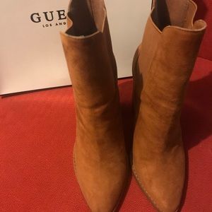 Size 8 Tan block heel boots/booties